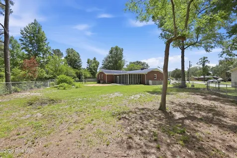 128 Daniels Court Havelock NC 28532