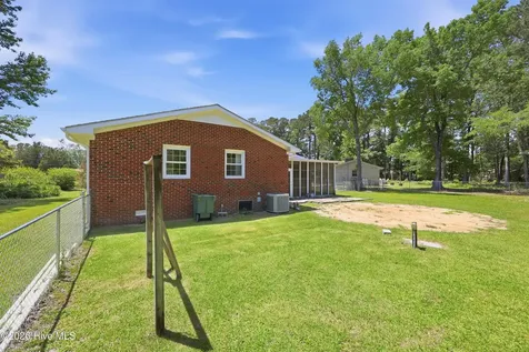 128 Daniels Court Havelock NC 28532