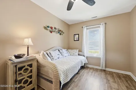 2916 Mandy Lane Morehead City NC 28557