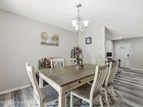214 Carolina Drive Jacksonville NC 28546
