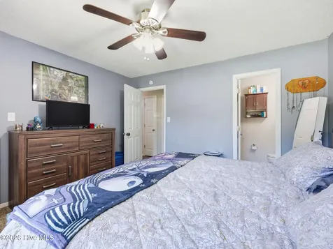 214 Carolina Drive Jacksonville NC 28546