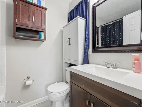 214 Carolina Drive Jacksonville NC 28546