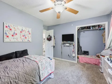 214 Carolina Drive Jacksonville NC 28546