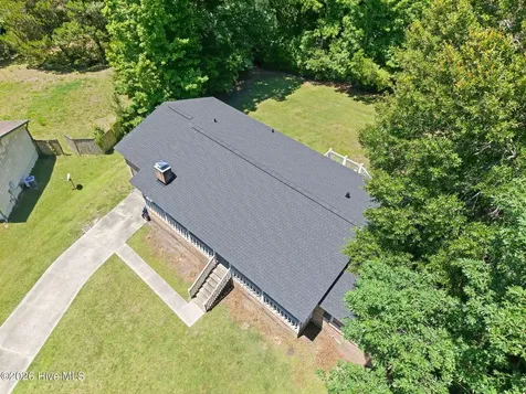 214 Carolina Drive Jacksonville NC 28546