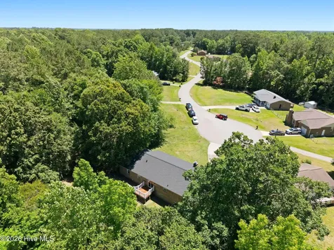 214 Carolina Drive Jacksonville NC 28546