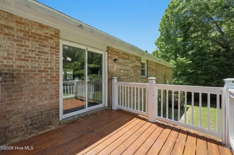 214 Carolina Drive Jacksonville NC 28546