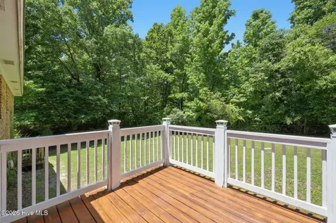 214 Carolina Drive Jacksonville NC 28546
