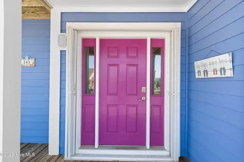 143 Brunswick Avenue E Holden Beach NC 28462