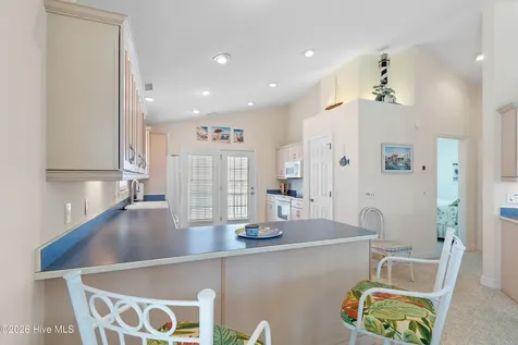 143 Brunswick Avenue E Holden Beach NC 28462