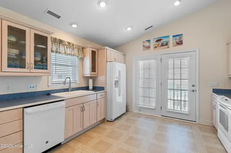 143 Brunswick Avenue E Holden Beach NC 28462
