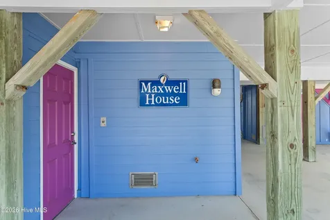 143 Brunswick Avenue E Holden Beach NC 28462