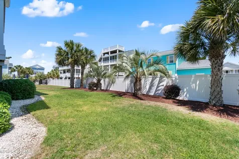 143 Brunswick Avenue E Holden Beach NC 28462