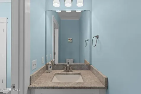 4321 E Beach Drive Oak Island NC 28465