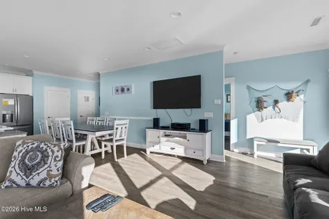 4321 E Beach Drive Oak Island NC 28465