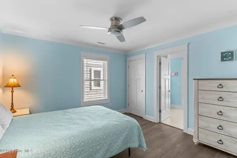 4321 E Beach Drive Oak Island NC 28465