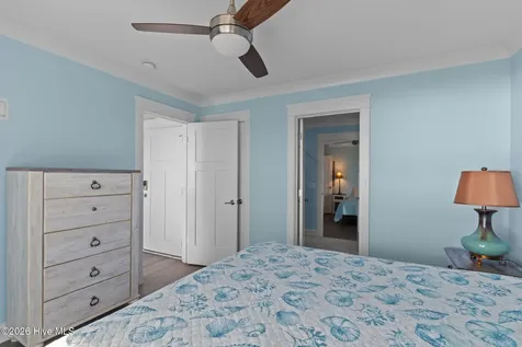 4321 E Beach Drive Oak Island NC 28465