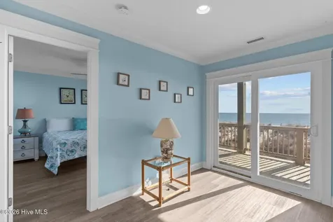 4321 E Beach Drive Oak Island NC 28465