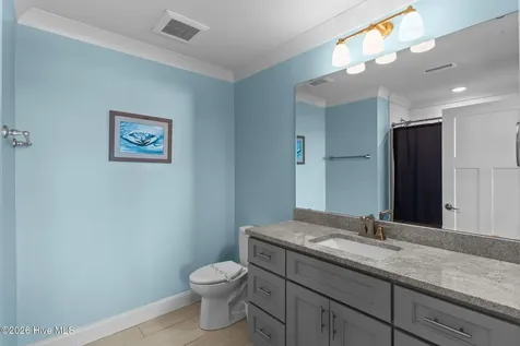 4321 E Beach Drive Oak Island NC 28465
