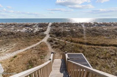 4321 E Beach Drive Oak Island NC 28465