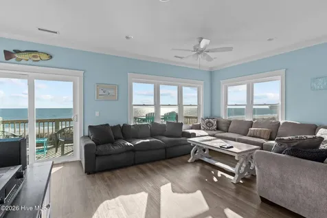 4321 E Beach Drive Oak Island NC 28465