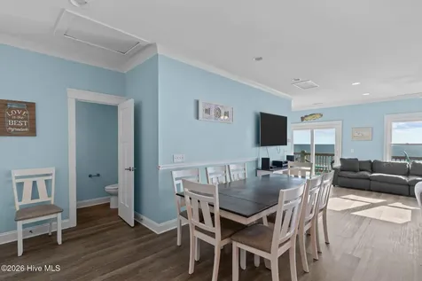 4321 E Beach Drive Oak Island NC 28465