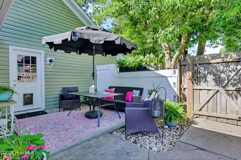 607 Hopscotch Court Wilmington NC 28411