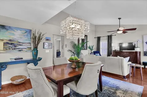 607 Hopscotch Court Wilmington NC 28411
