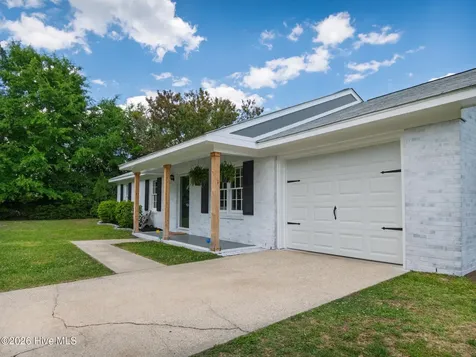 4646 Bramton Road Wilmington NC 28405
