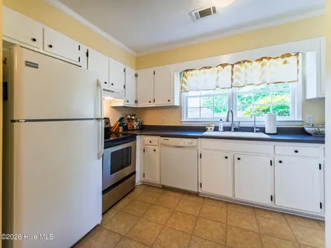 4646 Bramton Road Wilmington NC 28405