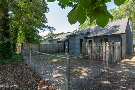 1934 White Hollow Drive Greenville NC 27858