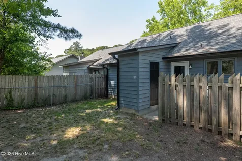 1934 White Hollow Drive Greenville NC 27858