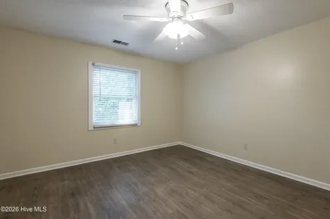 1934 White Hollow Drive Greenville NC 27858