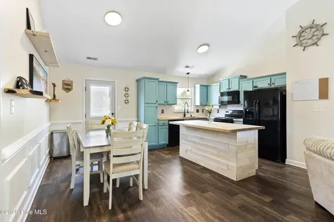 308 Murphy Drive Jacksonville NC 28540