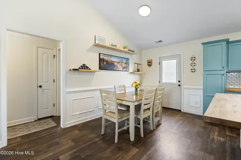 308 Murphy Drive Jacksonville NC 28540