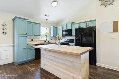 308 Murphy Drive Jacksonville NC 28540