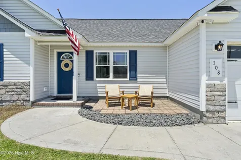 308 Murphy Drive Jacksonville NC 28540