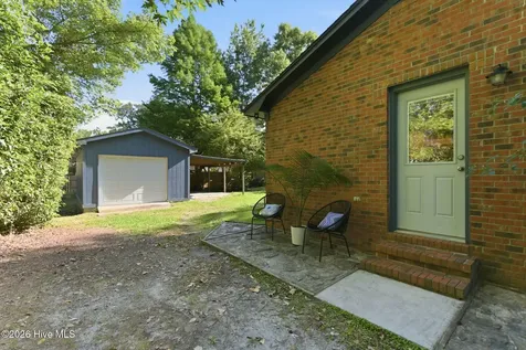 5049 Ferndale Road Wilmington NC 28411