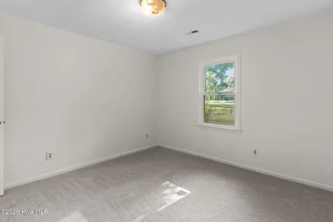 146 Forest Drive W Whiteville NC 28472