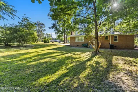 146 Forest Drive W Whiteville NC 28472
