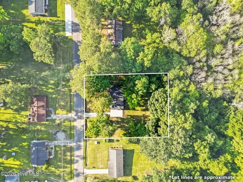 146 Forest Drive W Whiteville NC 28472