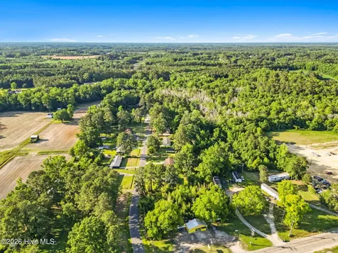 146 Forest Drive W Whiteville NC 28472