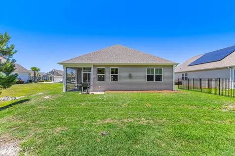 1861 Bards Drive SE Bolivia NC 28422