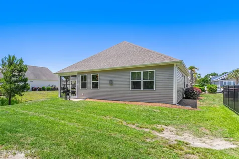 1861 Bards Drive SE Bolivia NC 28422