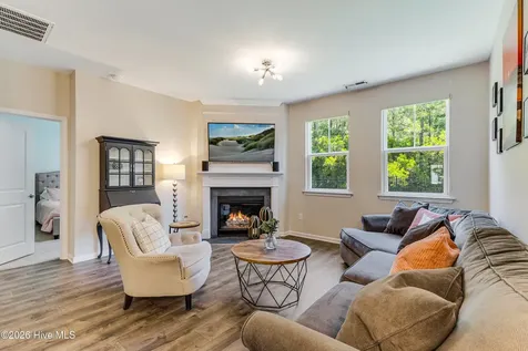 1861 Bards Drive SE Bolivia NC 28422
