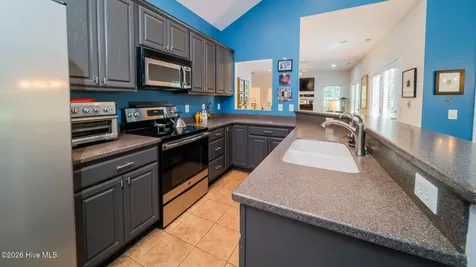 190 Egret Court SW Supply NC 28462