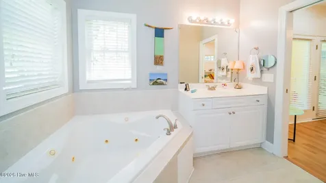 190 Egret Court SW Supply NC 28462