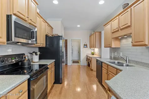 1035 Golden Sands Way Leland NC 28451