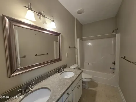 101 Kingfisher Cove Moyock NC 27958