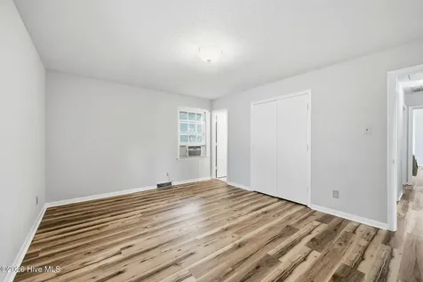 1463 Nc-55 E Kinston NC 28501