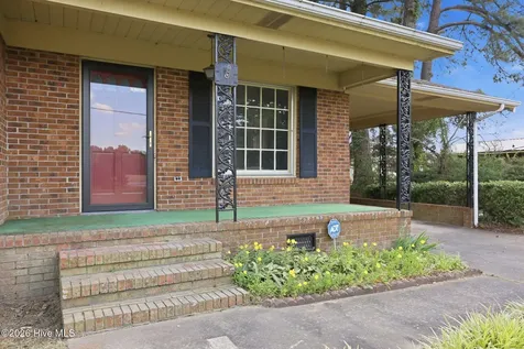 1463 Nc-55 E Kinston NC 28501